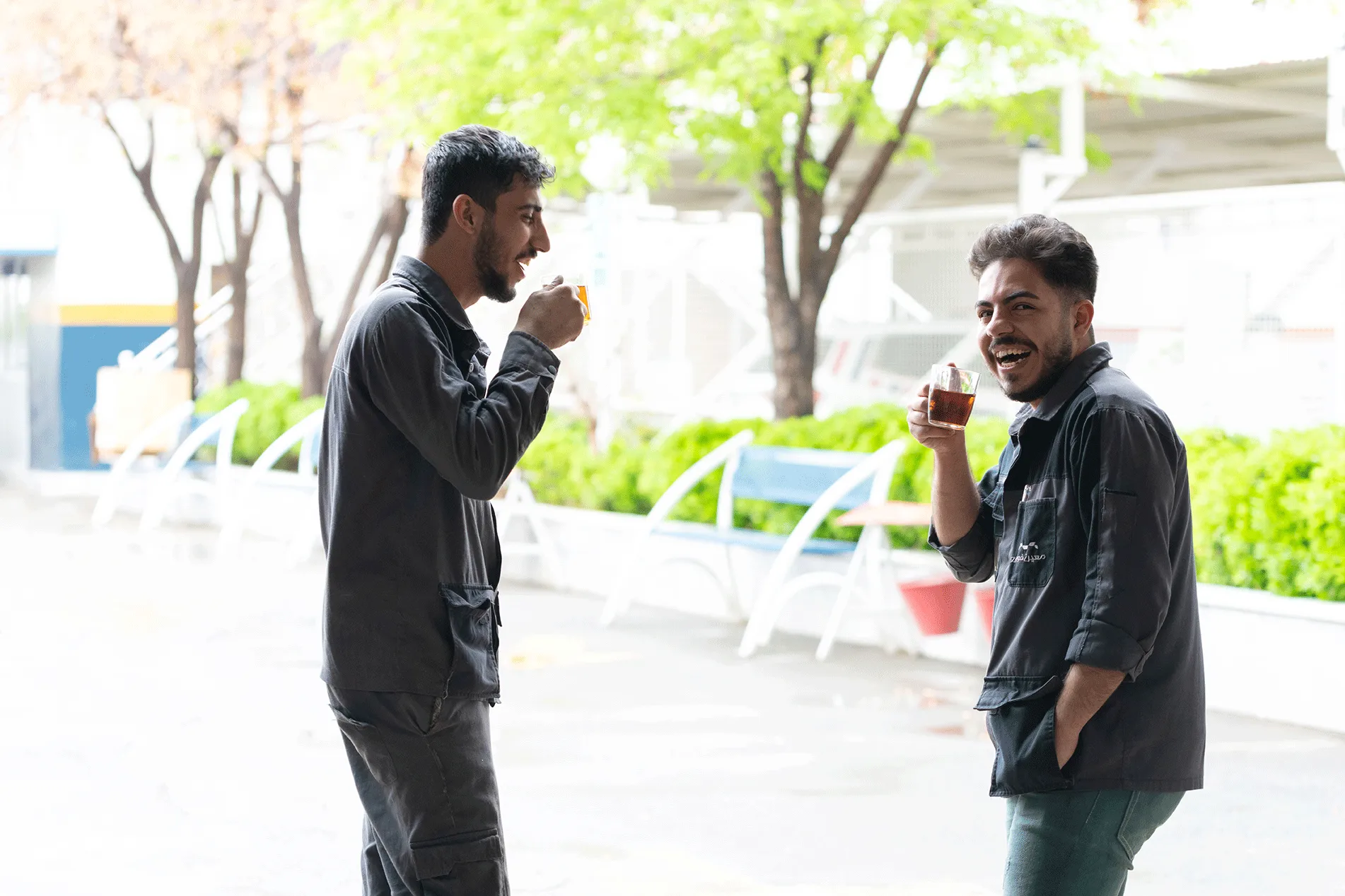 فضای کاری و دوستانه معین خودرو